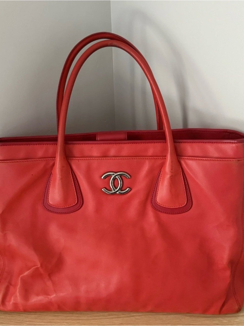 CHANEL Red Leather Executive Cerf Tote with Silver CC Emblem